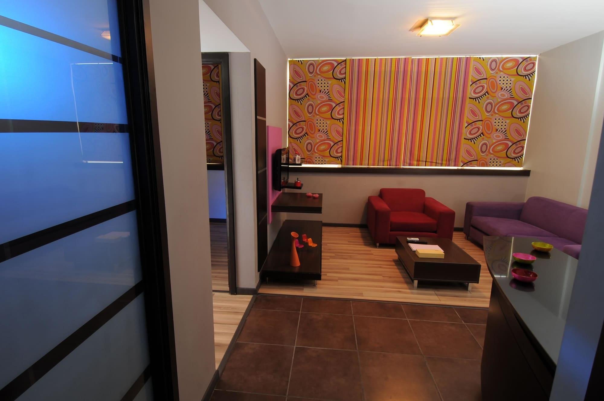 Suite Hotel Chrome - เบรุต ภายนอก รูปภาพ