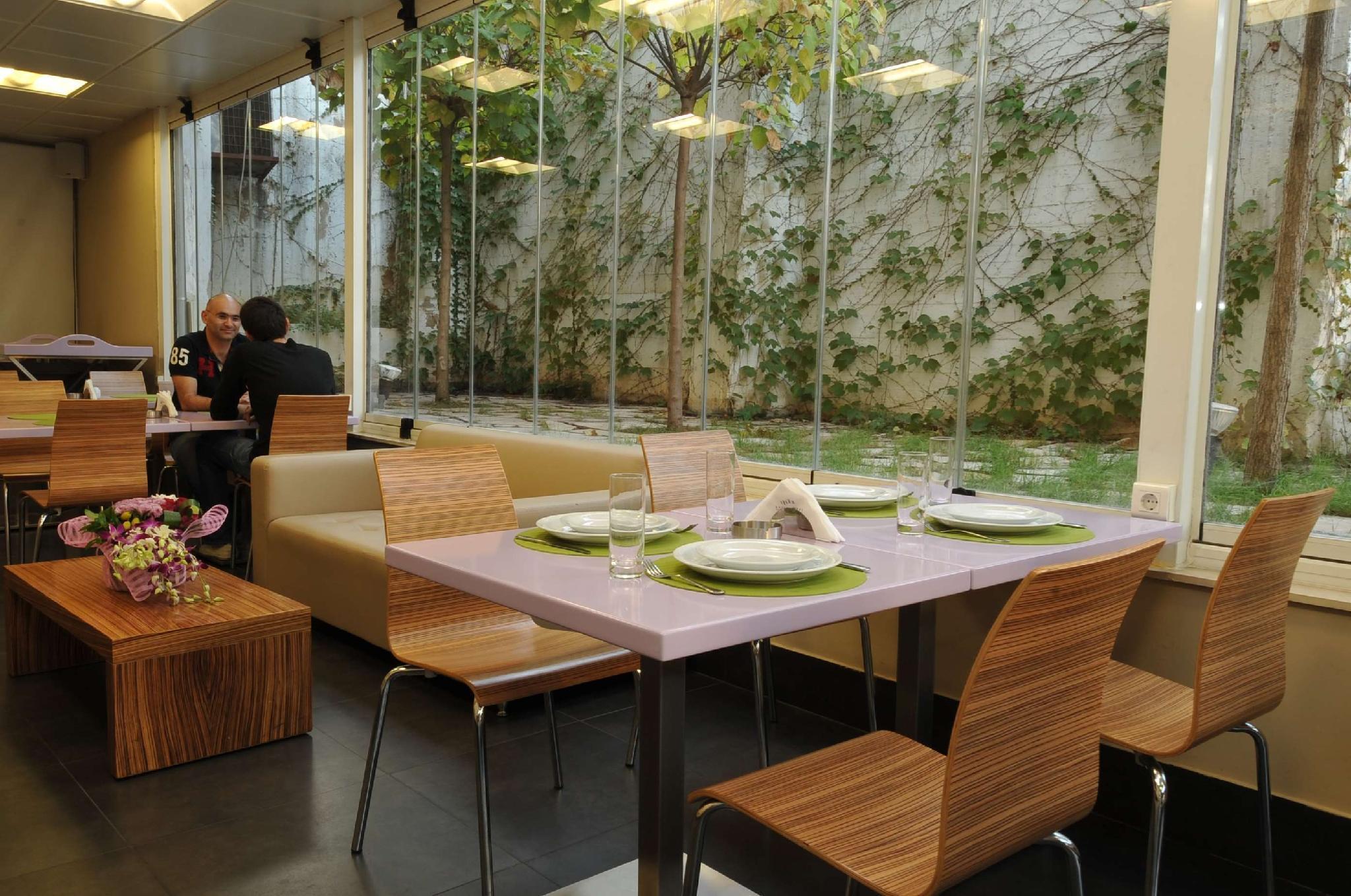 Suite Hotel Chrome - เบรุต ภายนอก รูปภาพ